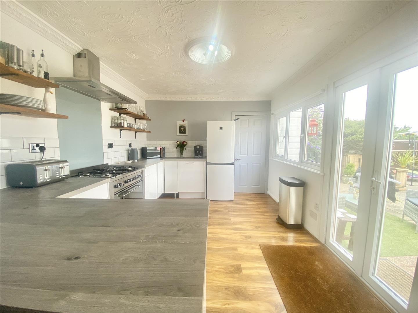 Lydd Road, Camber